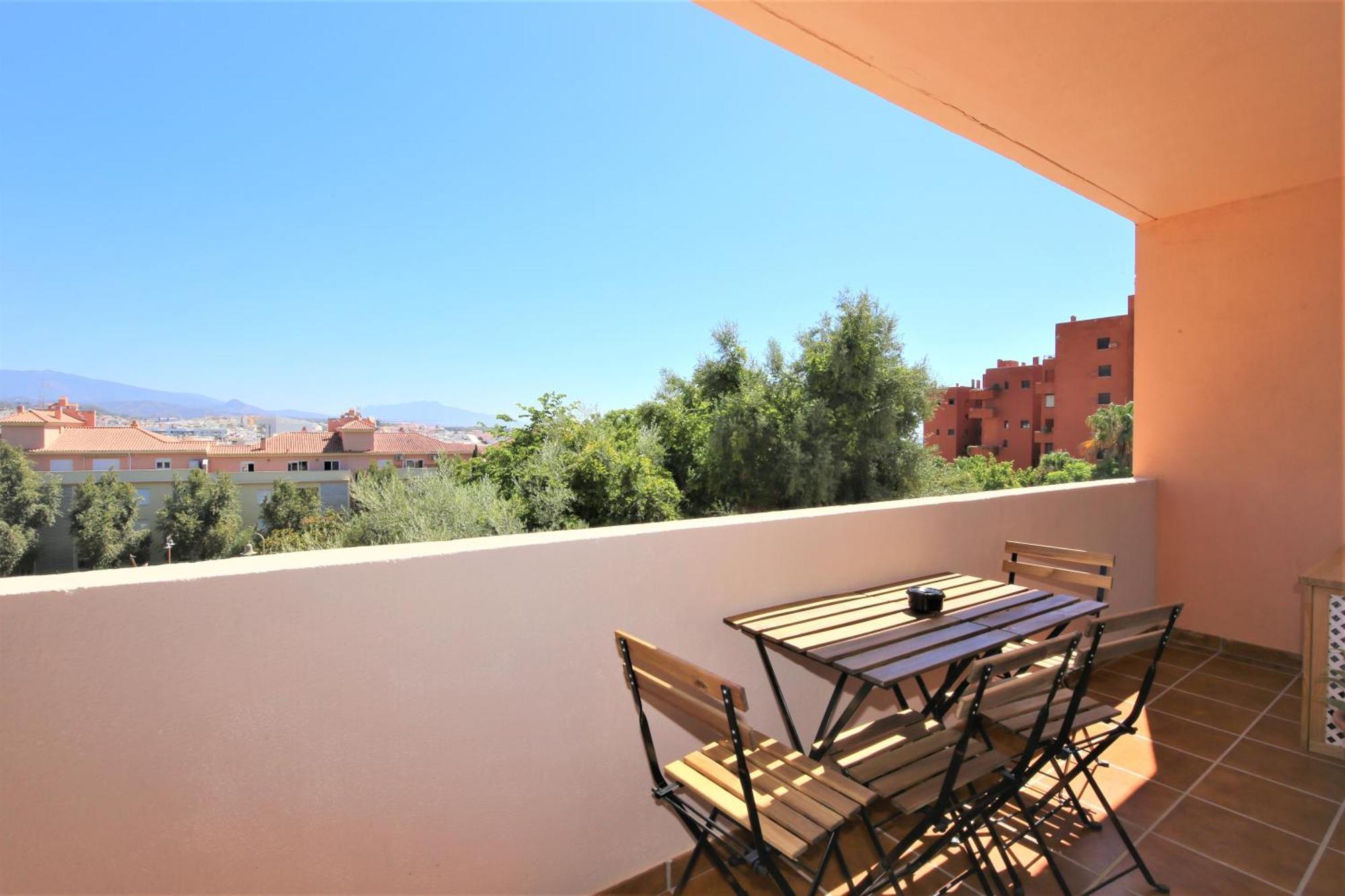 Estepona Town Apartment Carmen Bagian luar foto
